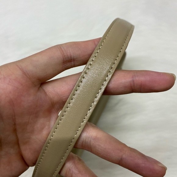 Authentic Vintage Givenchy shoulder bag - Picture 6 of 10